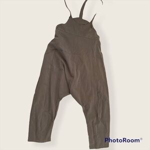 Nwt gray harem low bib fabric overalls
